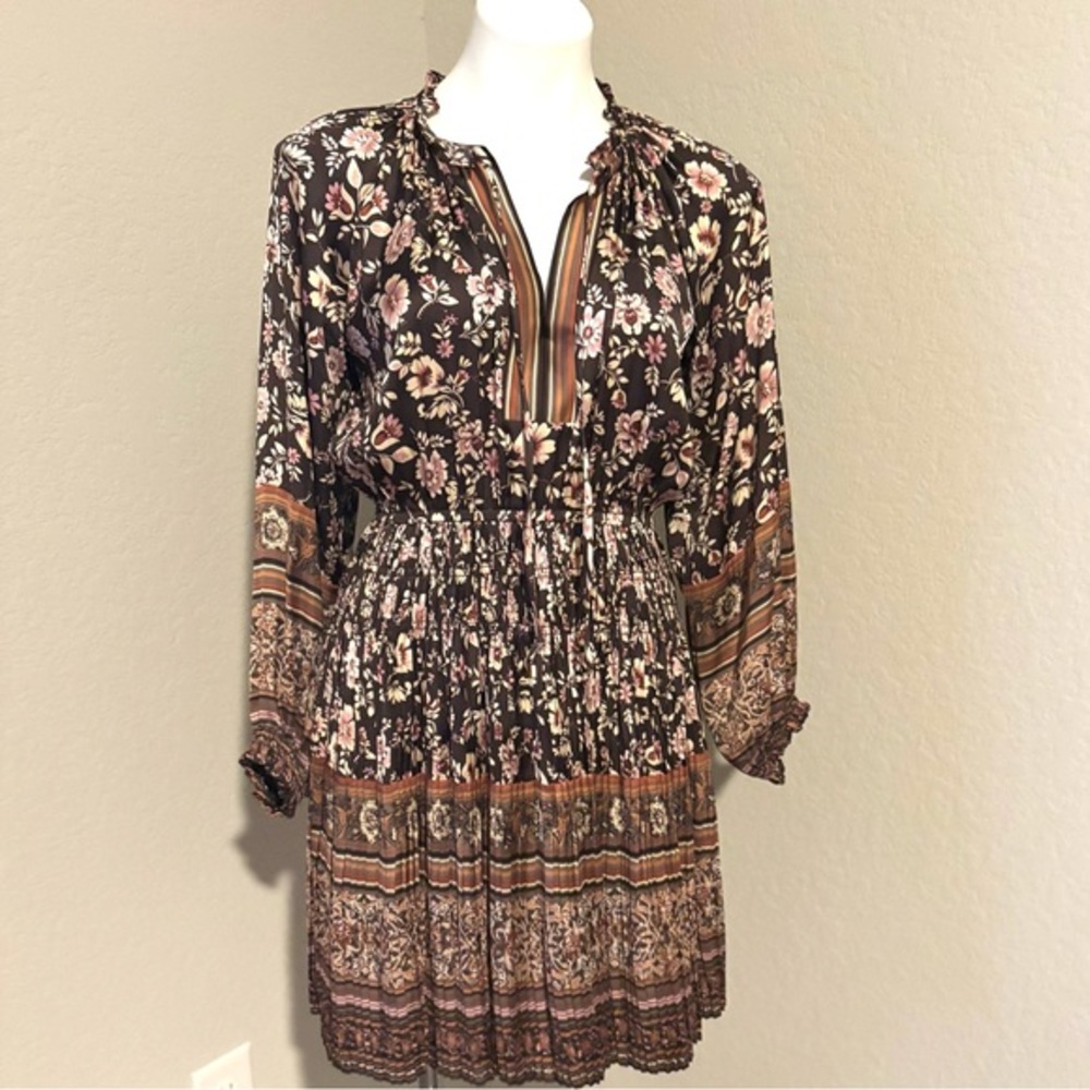 Anthropologie Current Air Alyce Floral Smocked‎ Long Sleeve pleated Mini Dress